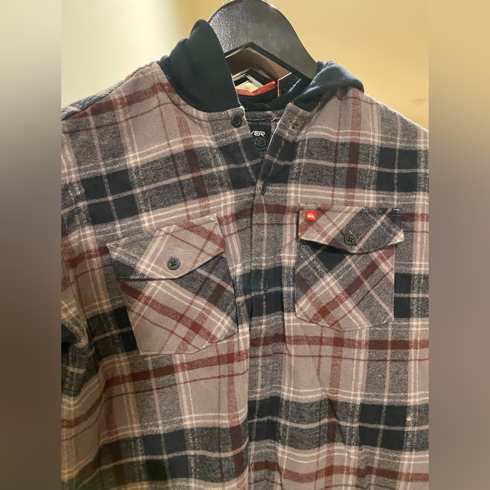Quicksilver hooded flannel, kids M